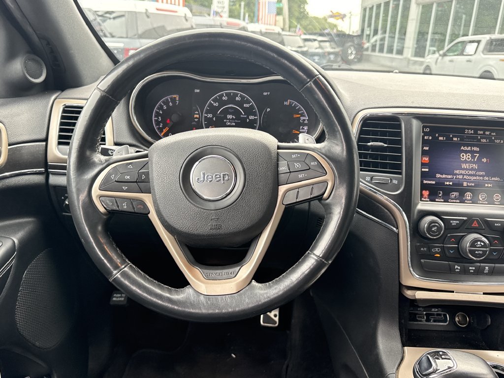 Used 2015 White Jeep Limited image 15