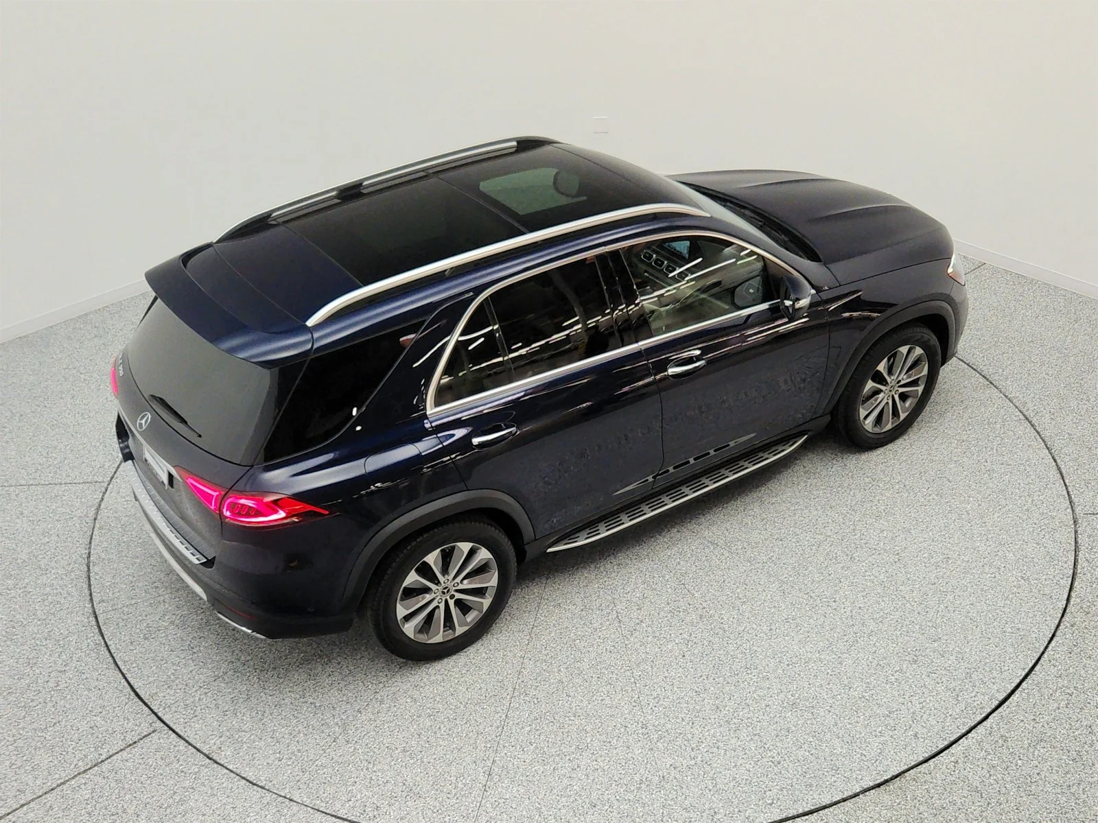 Used 2021 Lunar Blue Metallic Mercedes-Benz GLE 350 SUV image 26