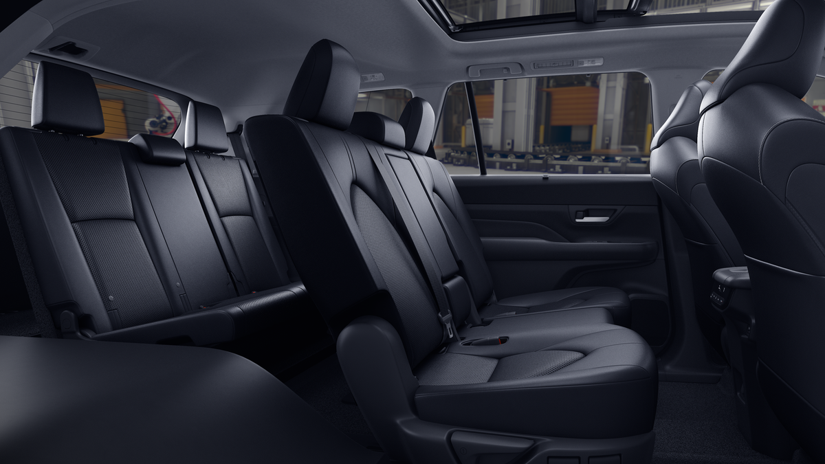 New 2026 Midnight Black Metallic Toyota Hybrid XLE image 21