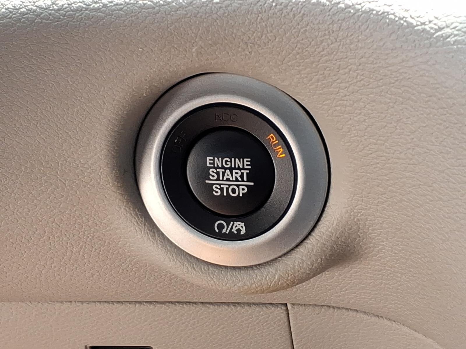 Certified Used 2023 Velvet Chrysler Touring L image 8