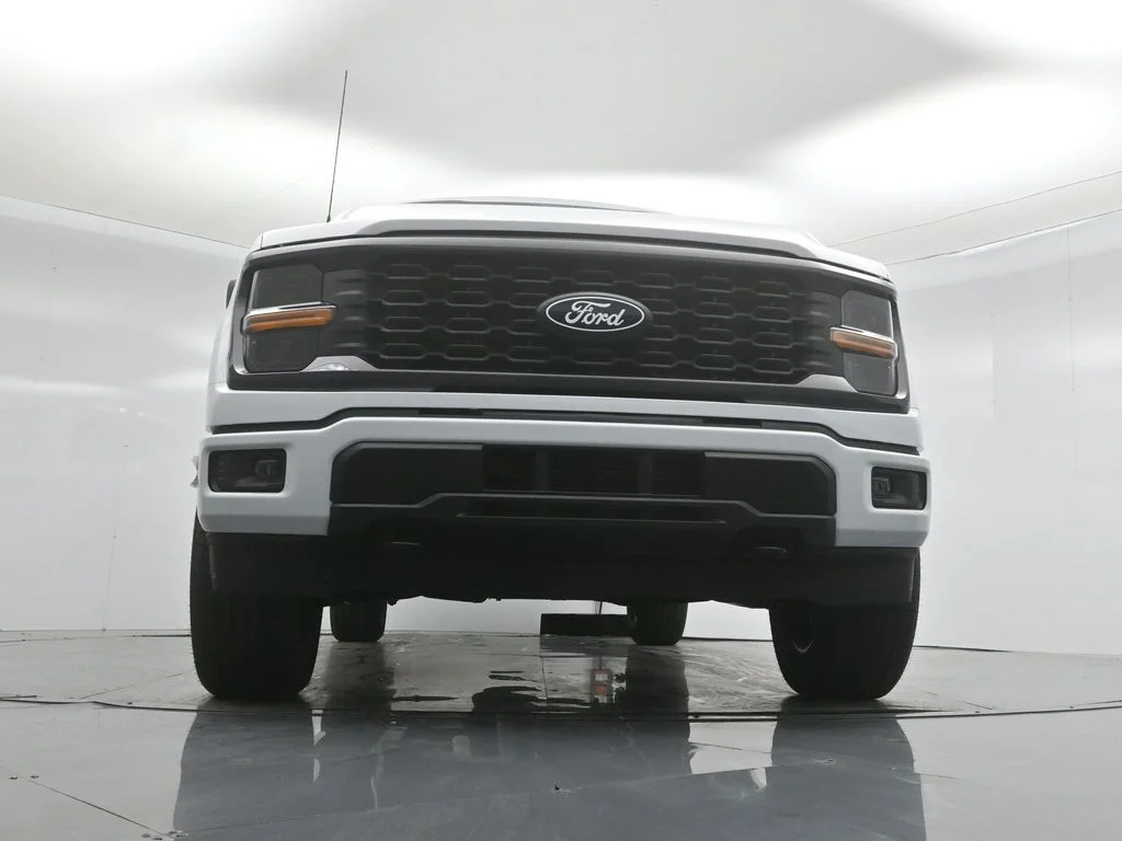 New 2026 Oxford White Ford STX image 38