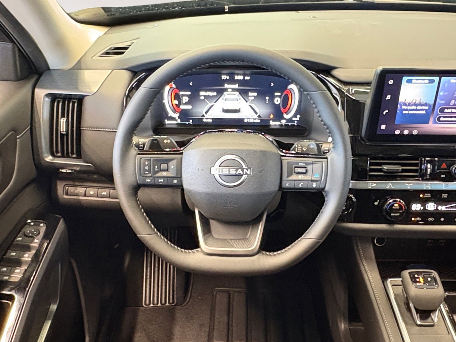New 2026 Super Black Nissan SL image 2