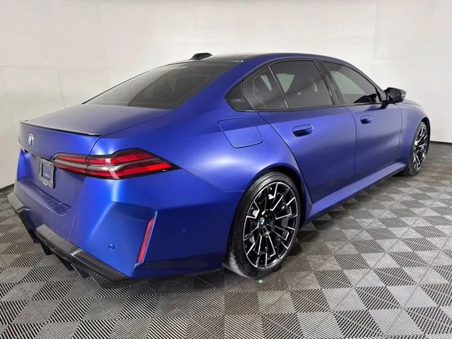 Used 2025 Blue Metallic BMW Base image 3