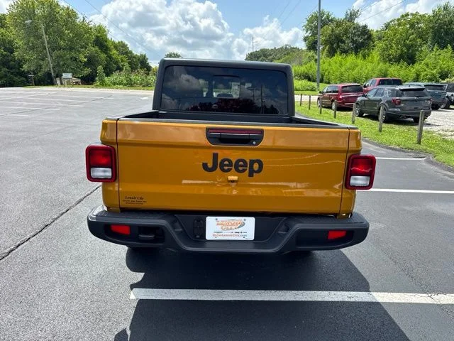 New 2026 Goldilocks Jeep Sport S image 6