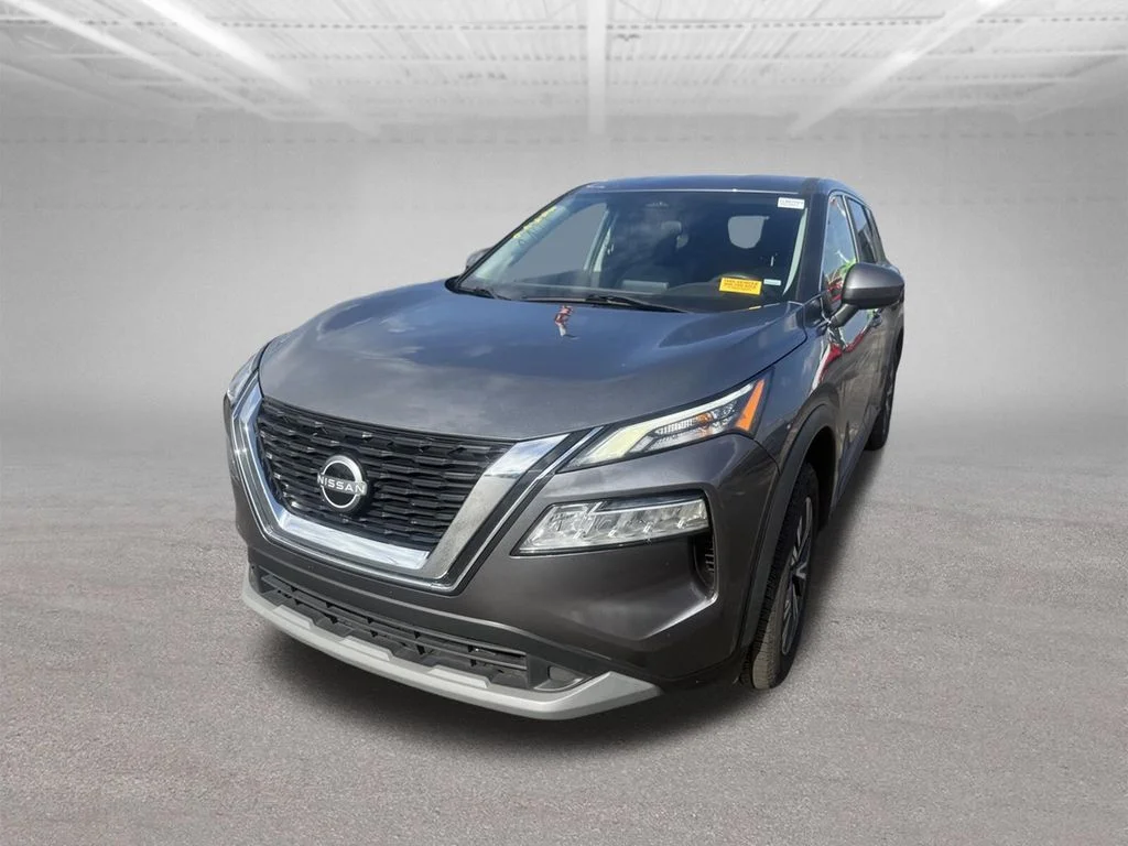 Certified Used 2023 Gun Metallic Nissan SV image 12
