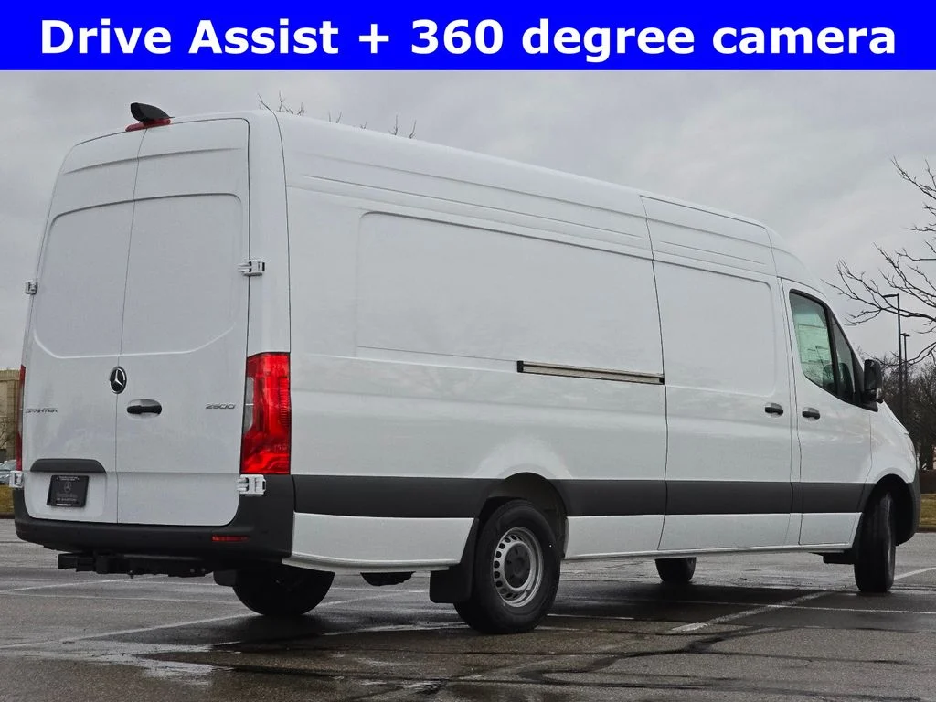 New 2026 Arctic White Mercedes-Benz Cargo 170 WB image 15