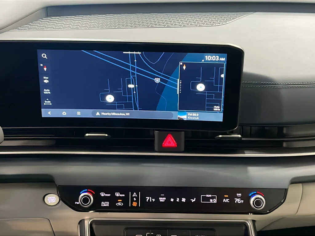Used 2025 Gray Kia SX image 33
