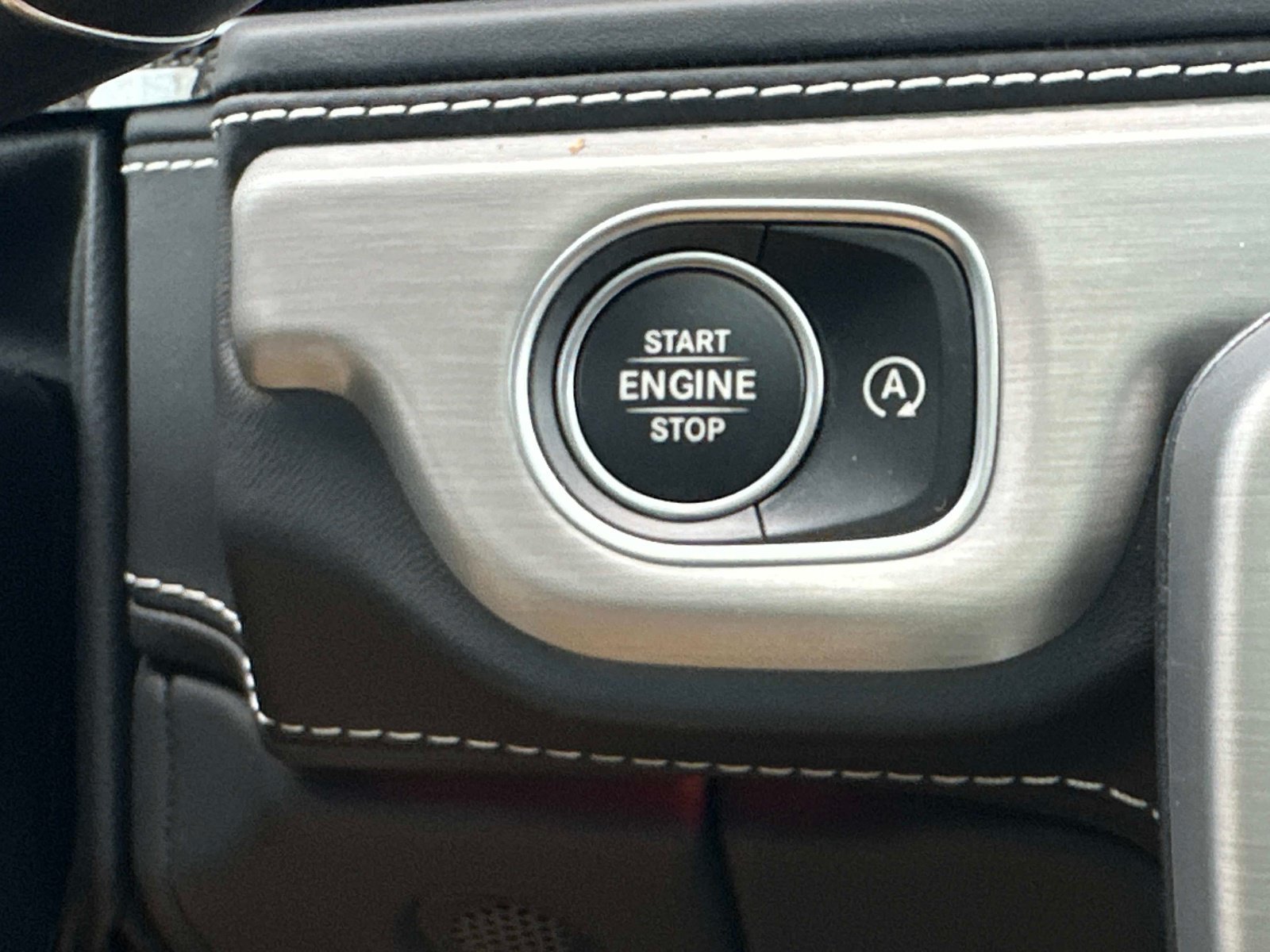 Certified Used 2025 MANUFAKTUR Brilliant Blue Magno Mercedes-Benz AMG® G 63 image 26