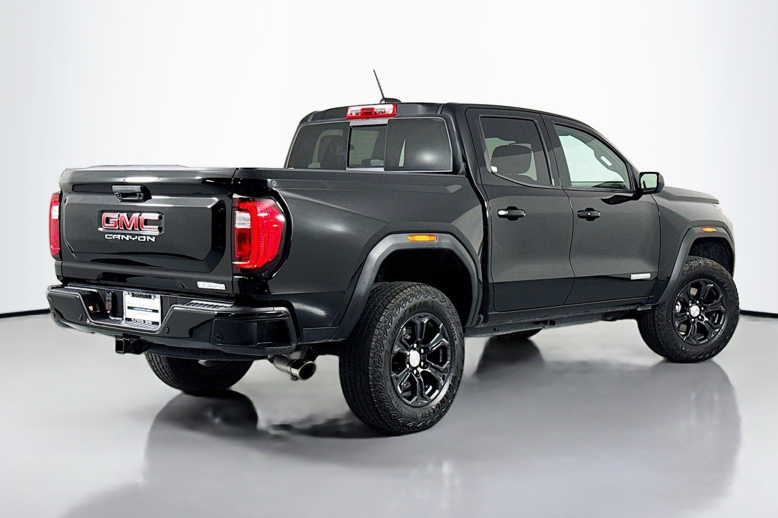 Used 2024 Onyx Black GMC 2WD Elevation image 12
