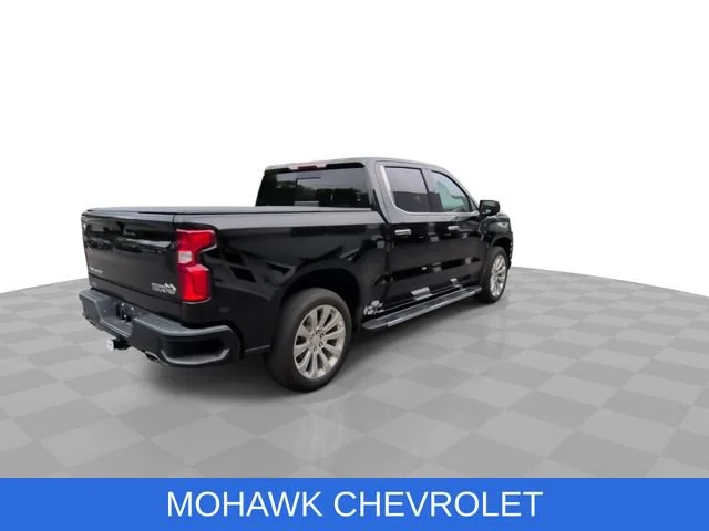 Certified Used 2022 Mosaic Black Metallic Chevrolet High Country image 9