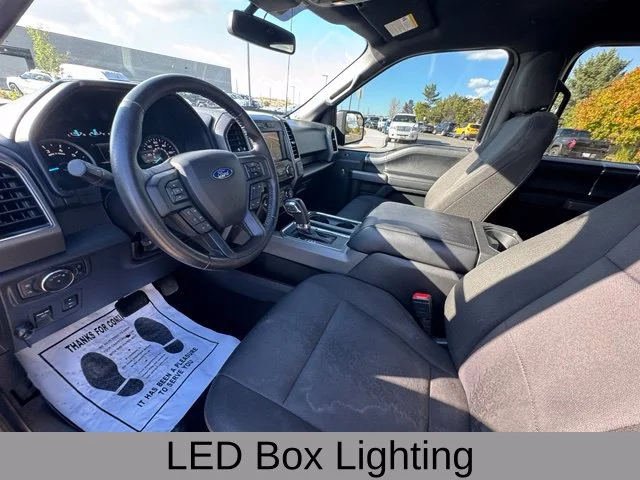 Used 2020 Black Ford XLT image 17