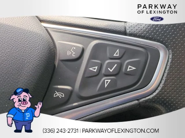Used 2023 White Chevrolet LT image 17