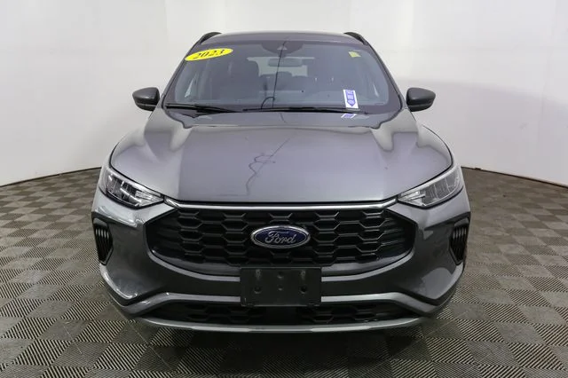 Used 2023 Gray Ford ST-Line image 4