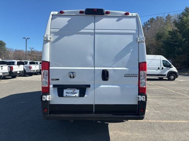 Used 2023 White Ram High Roof image 4