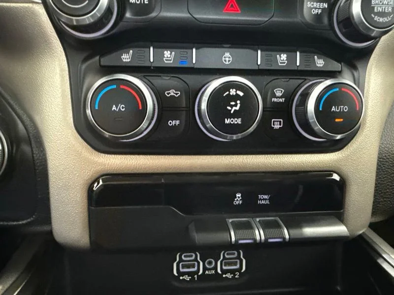 Used 2020 Silver Ram Laramie image 31