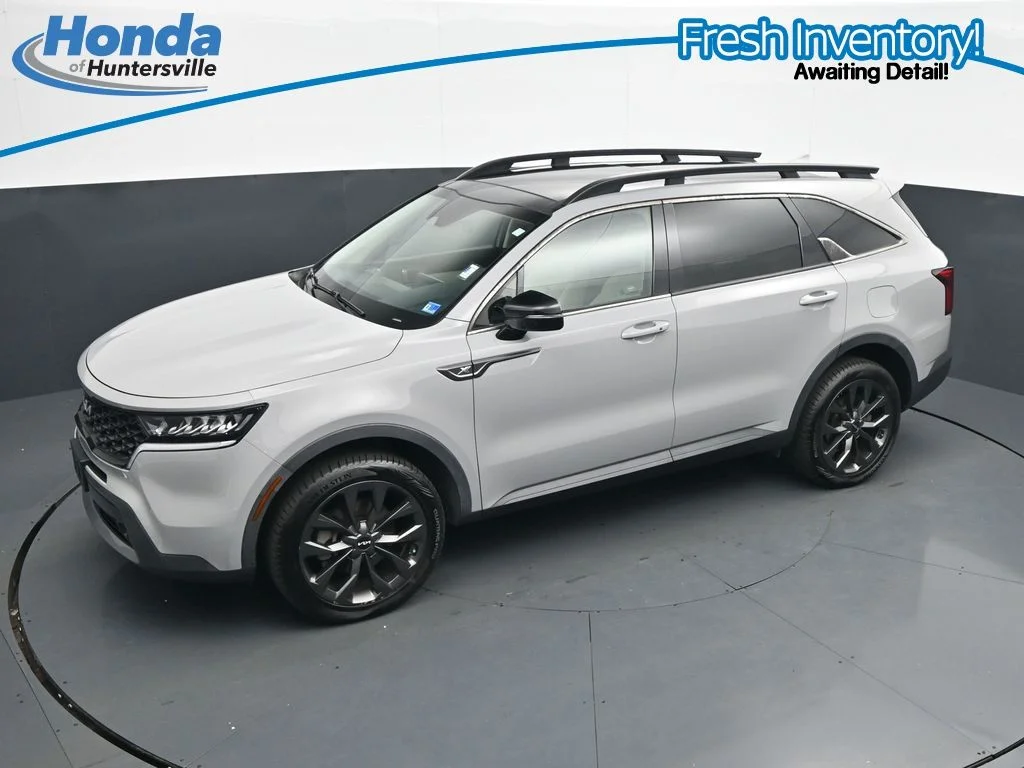 Used 2022 Gray Kia X-Line EX image 23