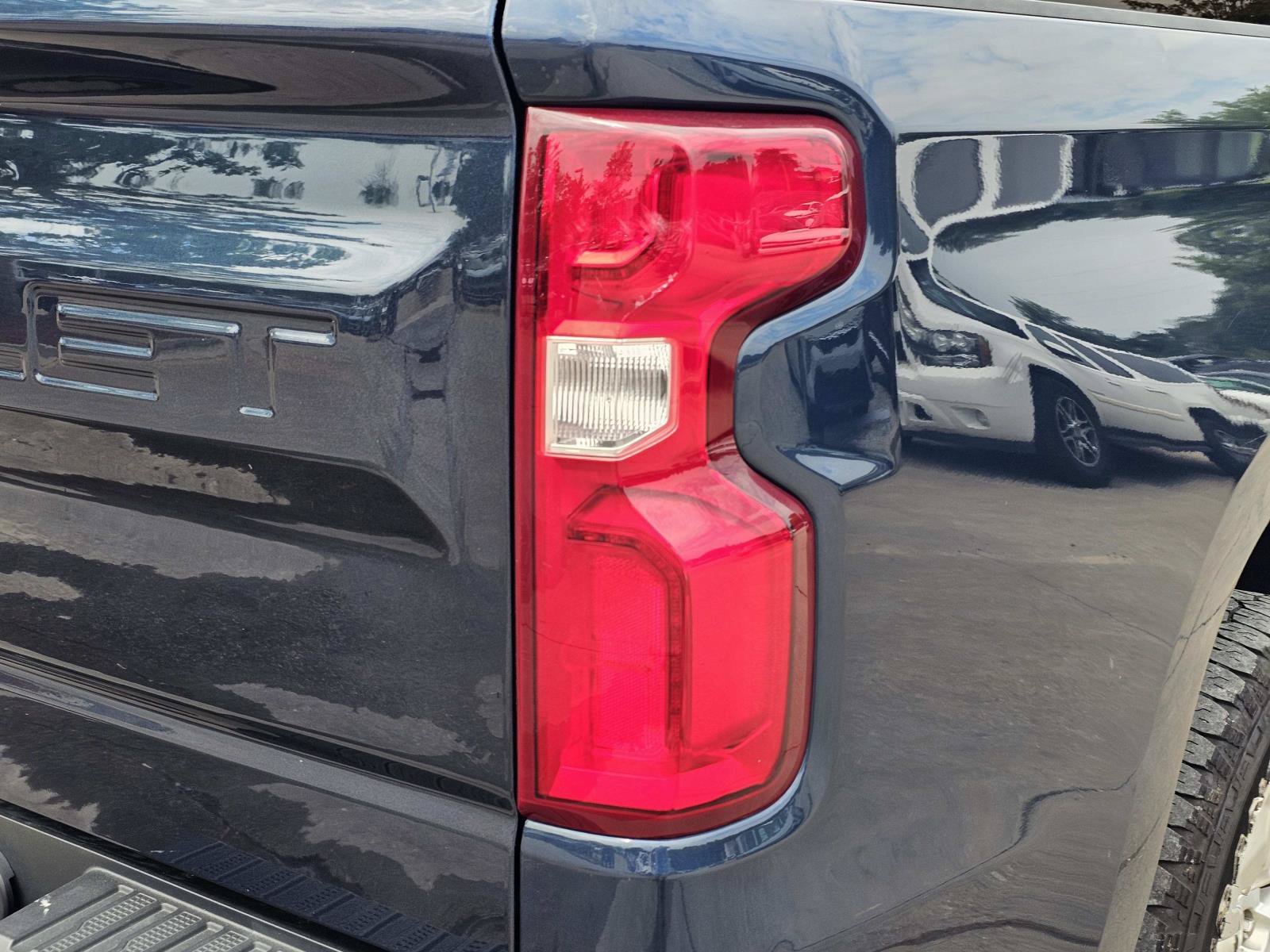 2020 Chevrolet Silverado 1500 RST - Photo 9