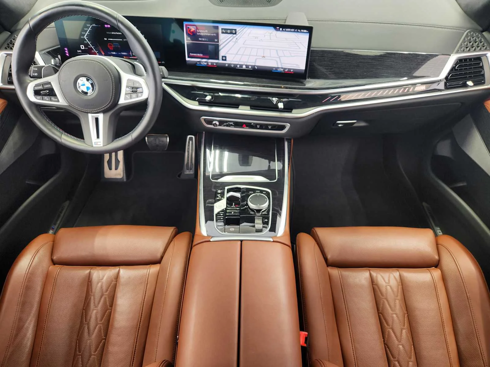 Certified Used 2025 Black Sapphire Metallic BMW M60i image 19