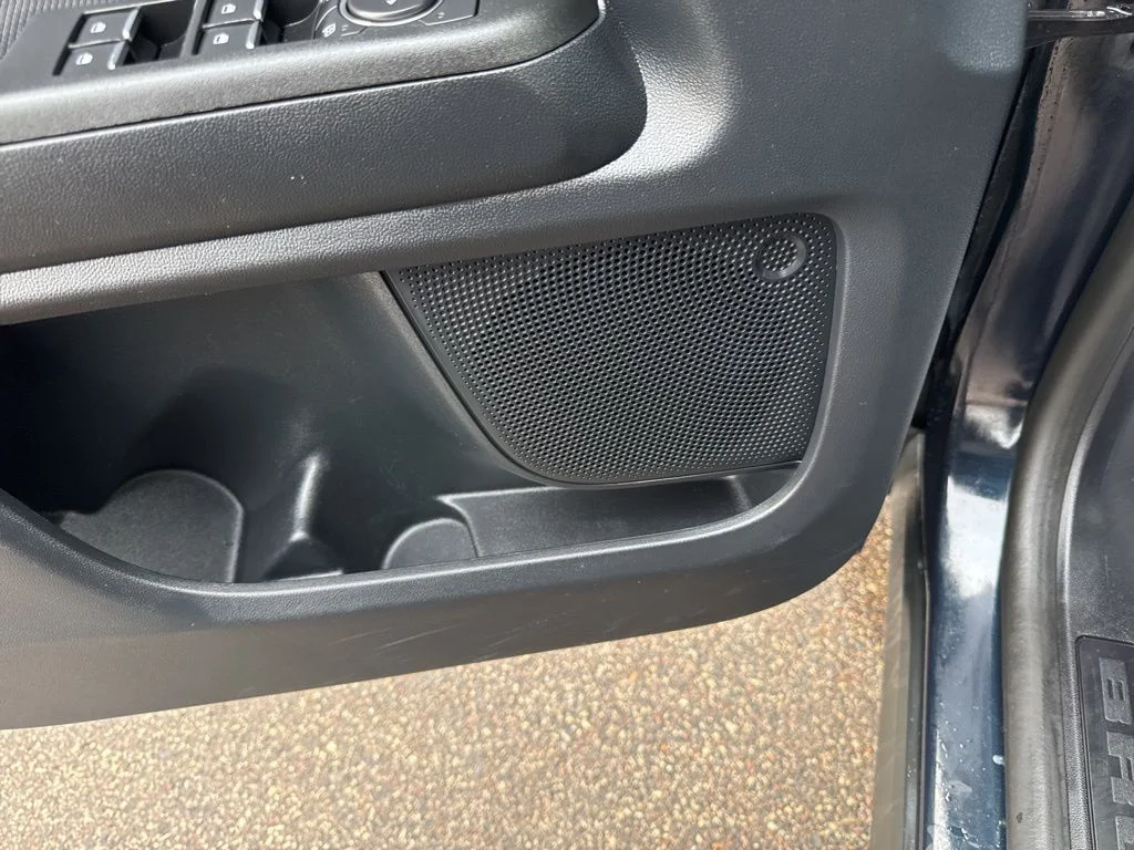 Used 2021 Alto Blue Metallic Tinted Clearcoat Ford Outer Banks image 18