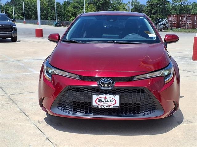 Certified Used 2022 RUBY FLARE PEARL Toyota  image 4