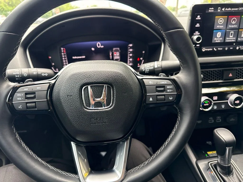 Used 2022  Honda Touring image 22