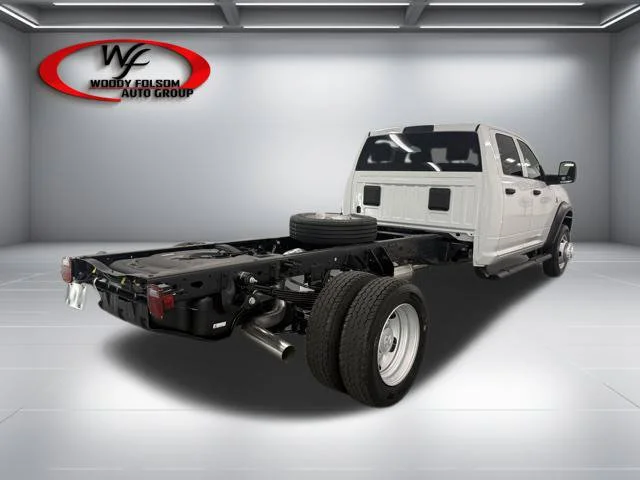 New 2026 Bright White Clear-Coat Exterior Paint RAM Tradesman image 7