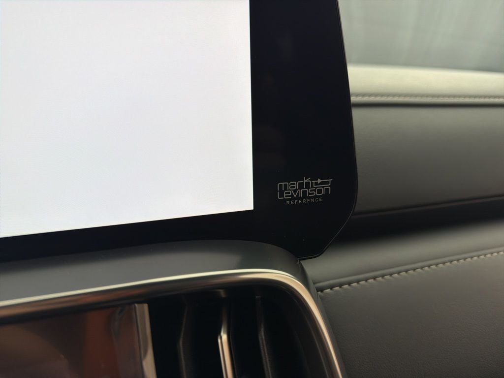 2026 Lexus LX 700h Luxury - Photo 18