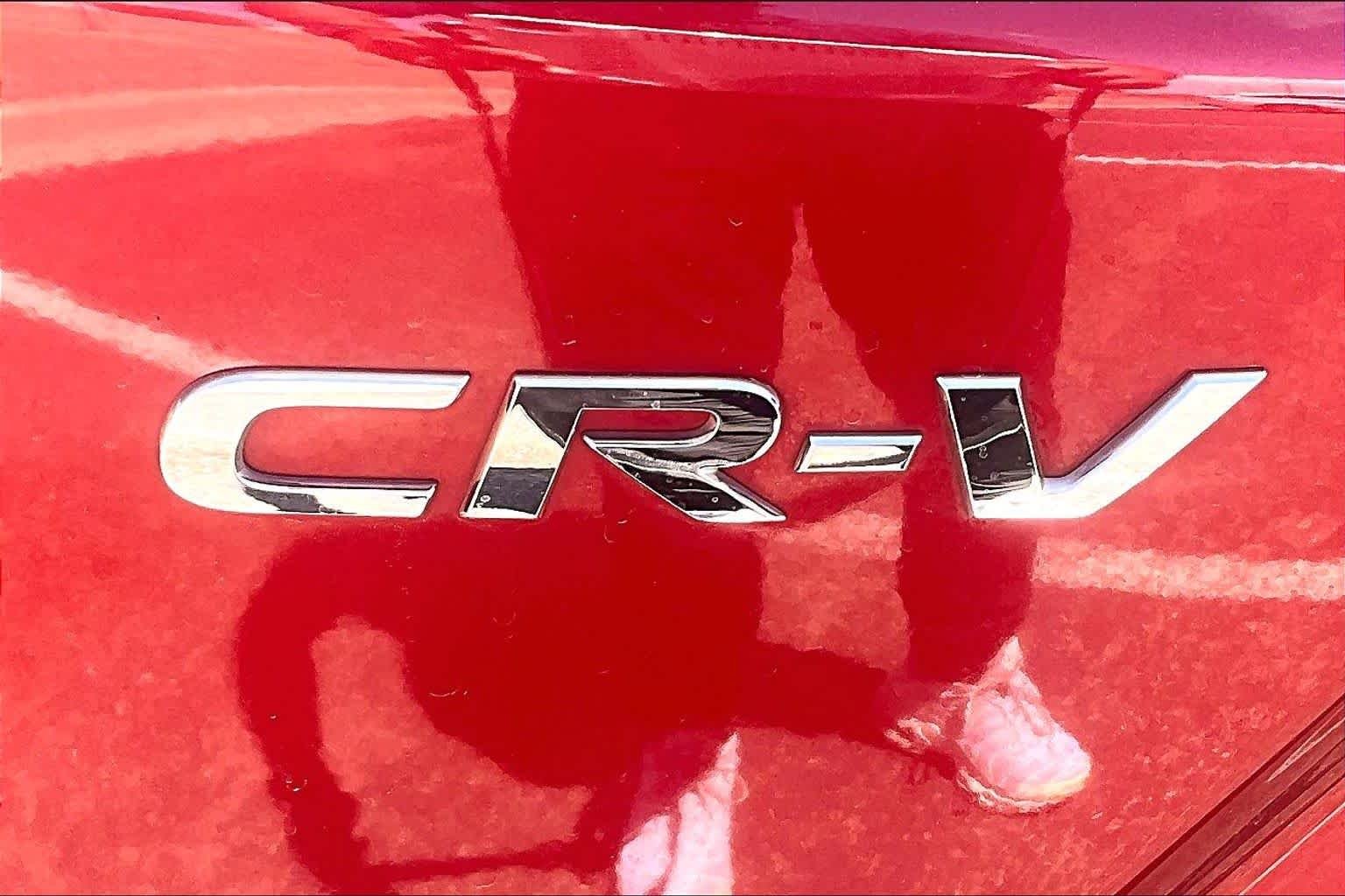 Used 2022 Radiant Red Metallic Honda Touring image 10