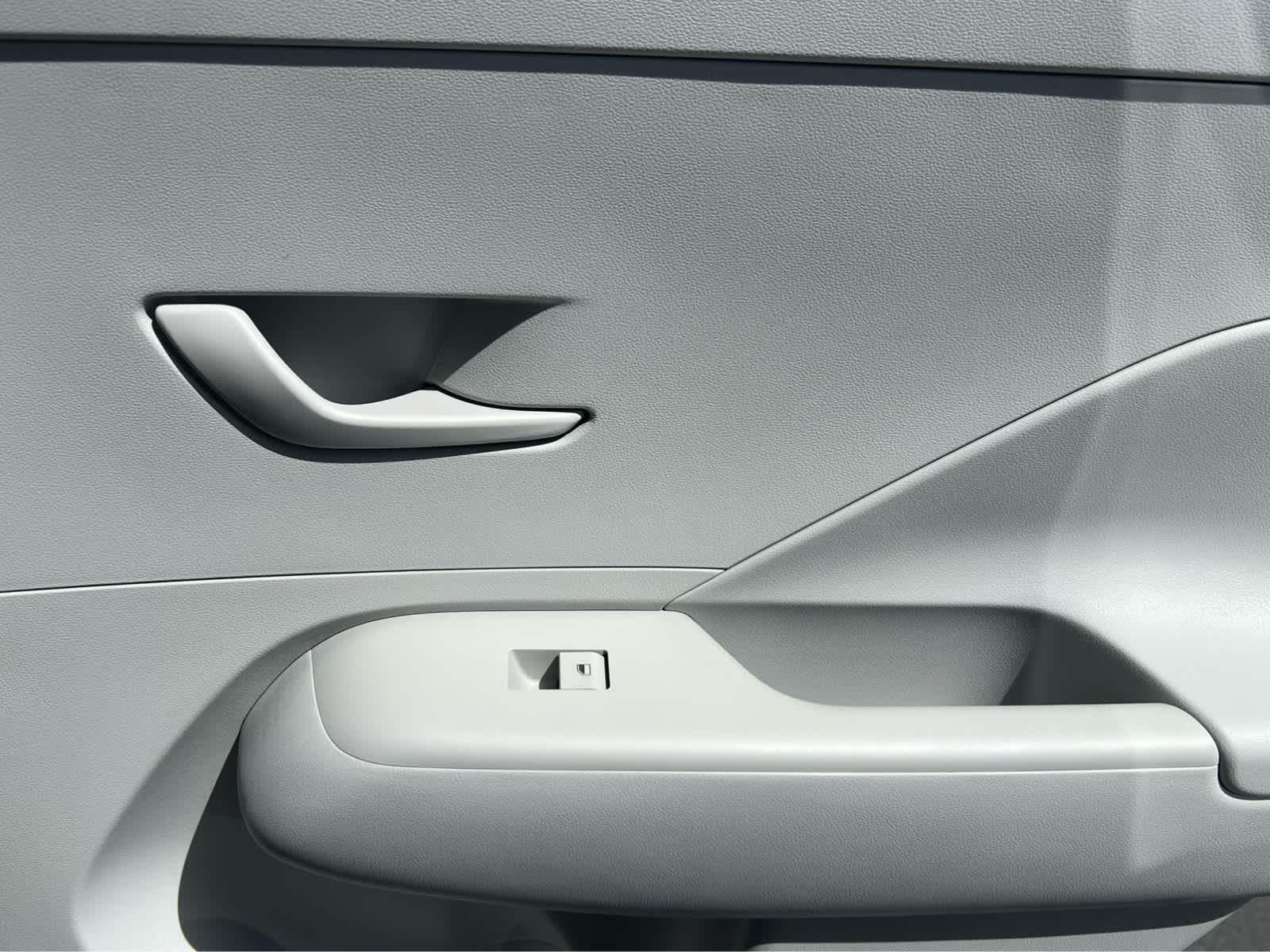 2026 Hyundai Kona SE - Photo 22