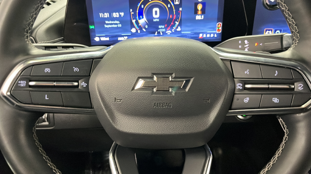 Used 2024 Summit White Chevrolet Z71 image 17