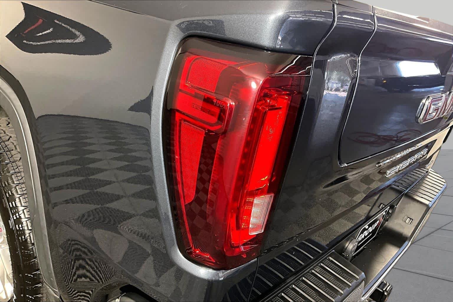2022 GMC Sierra 1500 Limited SLT - Photo 27