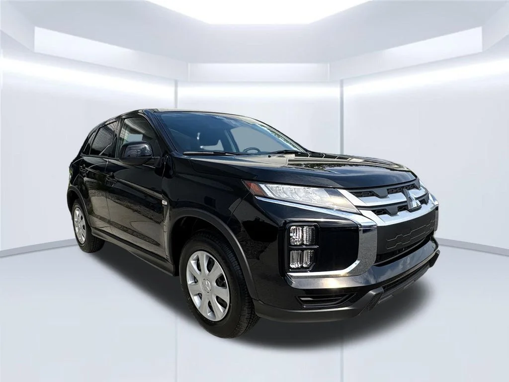 New 2026 Black Mitsubishi  image 6