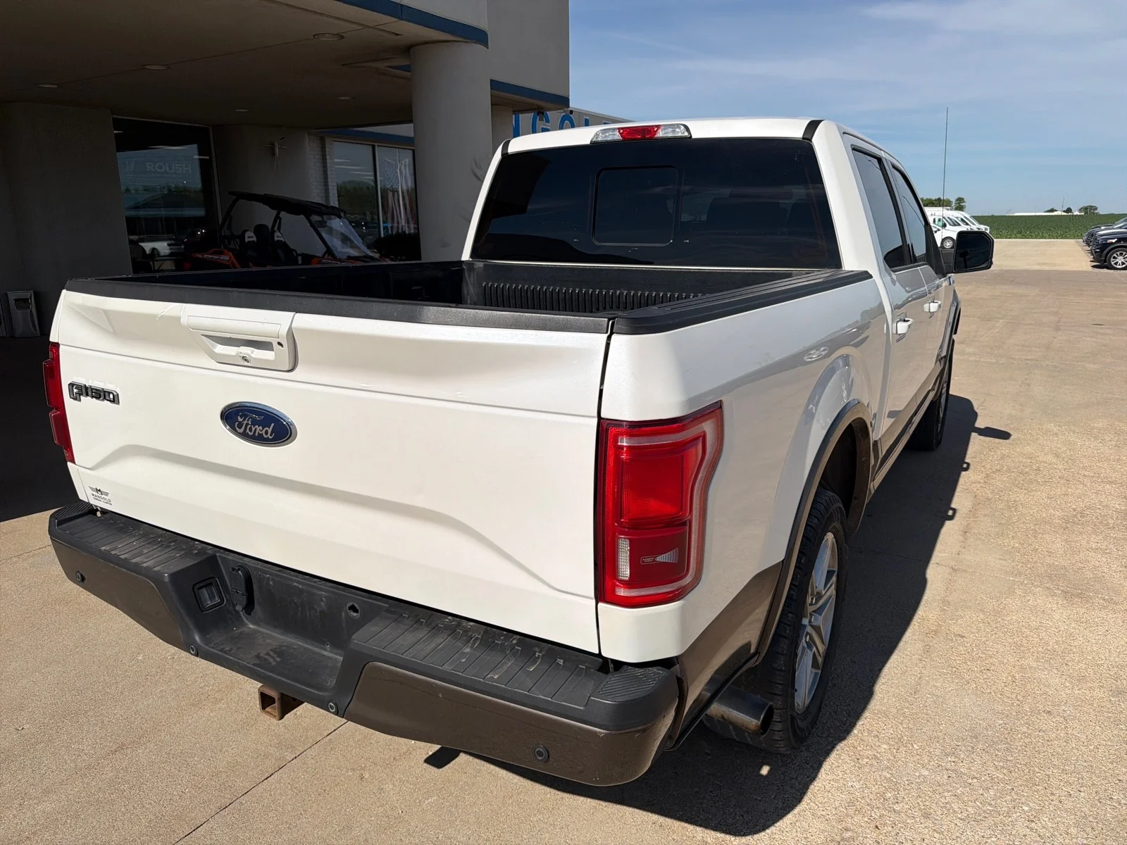 Used 2015 White Platinum Metallic Tri-Coat Ford Lariat image 14