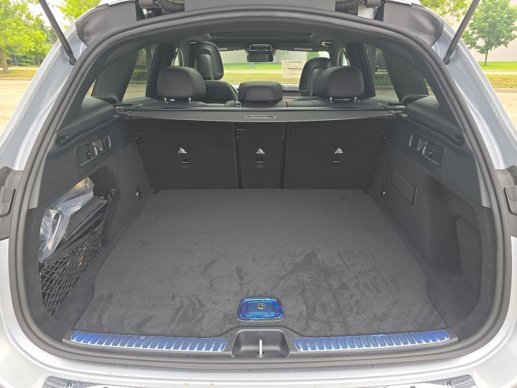New 2026 Cirrus Silver Metallic Mercedes-Benz GLC 300 image 56