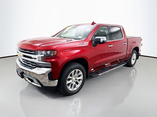 Used 2022 Red Chevrolet LTZ image 3