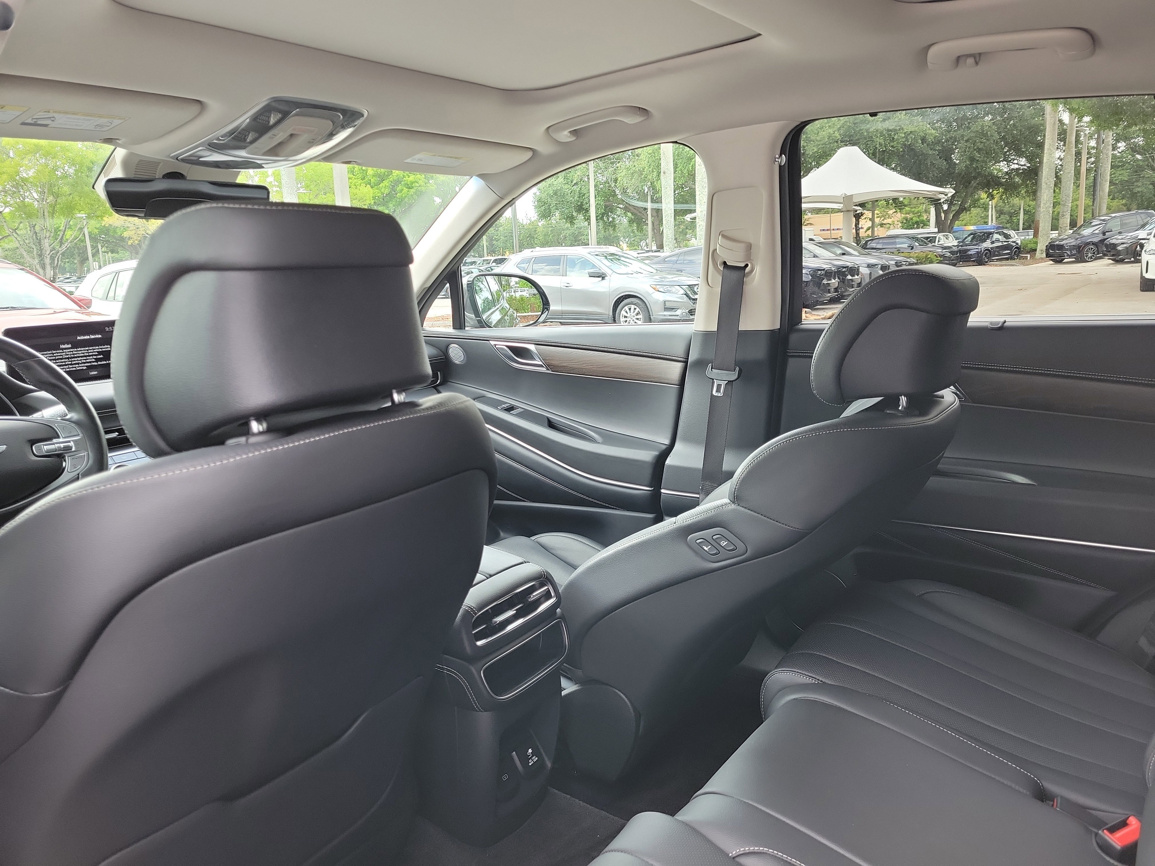 Used 2021 Himalayan Gray Genesis 3.5T image 15