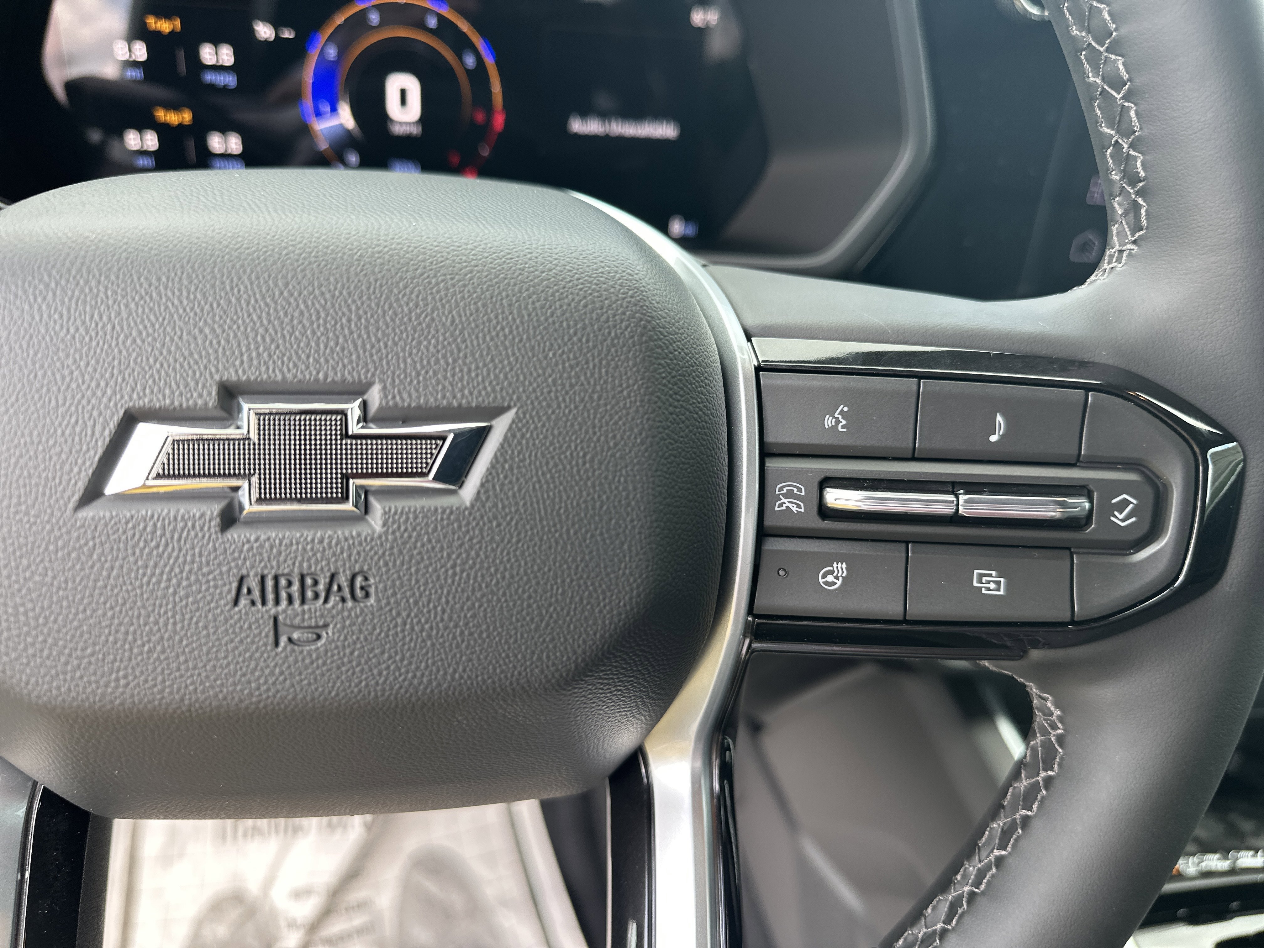 New 2026 Summit White Chevrolet Trail Boss image 26