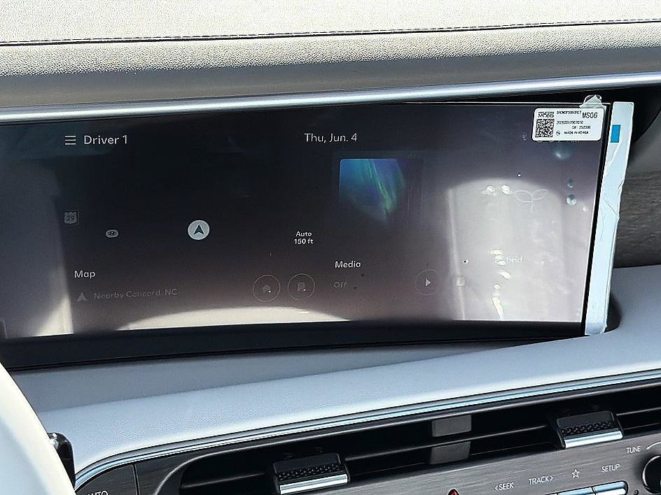 New 2026 Galaxy Maroon Pearl Hyundai SEL Premium 7P image 9