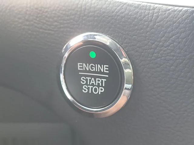 Used 2024 Gray Ford SE image 26