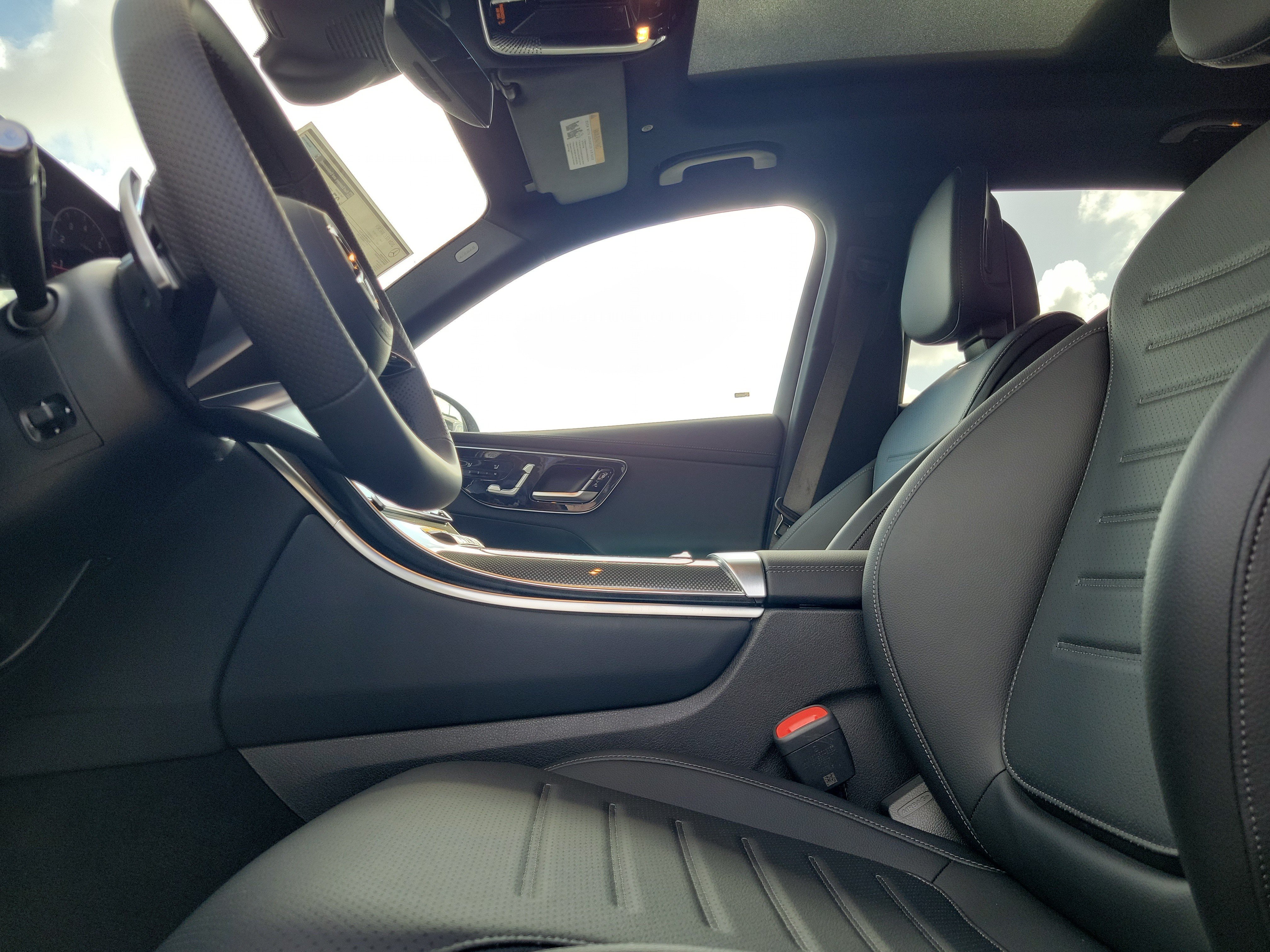 New 2026 Black Mercedes-Benz GLC 300 image 51