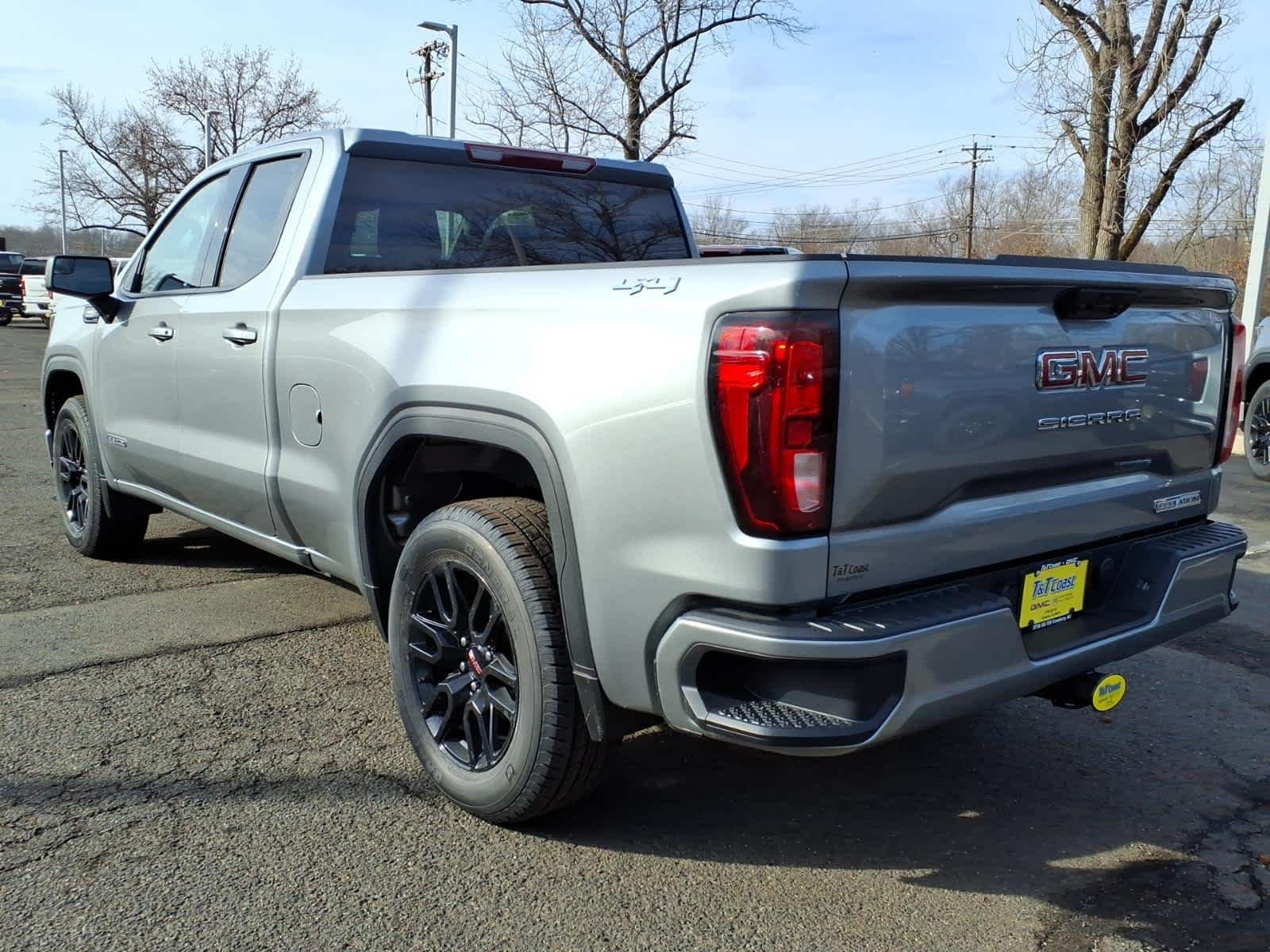 New 2026 Sterling Metallic GMC Elevation image 4