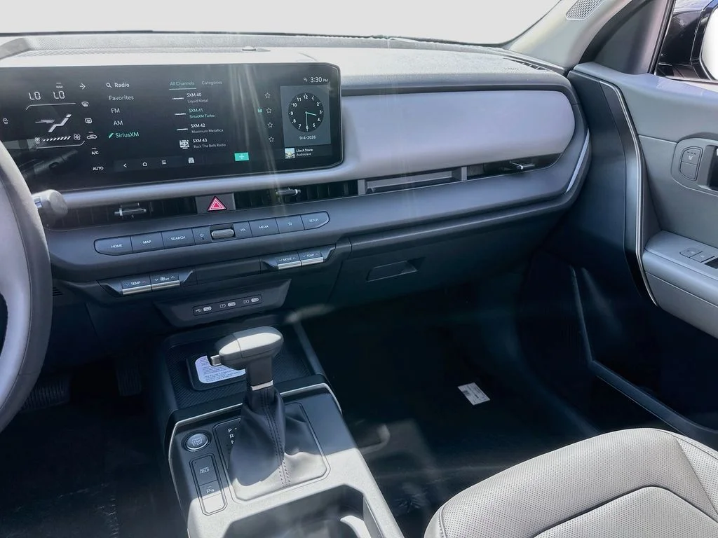 New 2027 Interstellar Gray Kia EX image 22