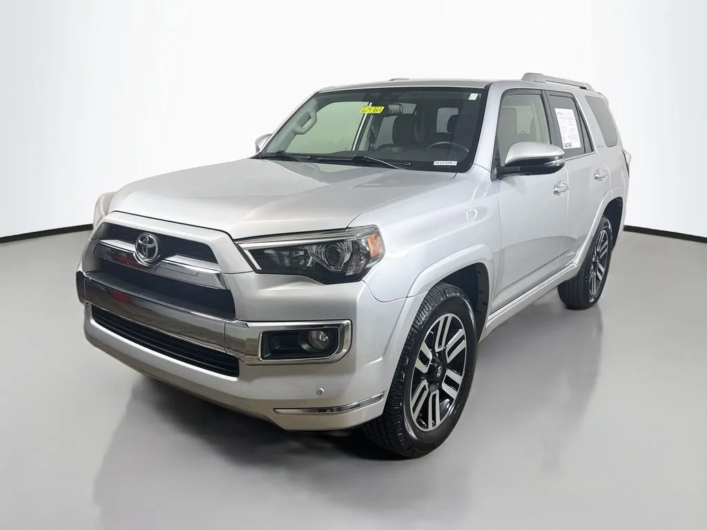 Used 2014 Classic Silver Metallic Toyota Limited image 3