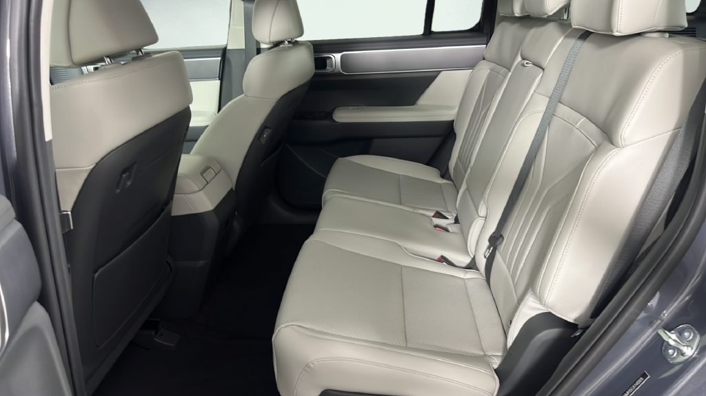 New 2026 Gray Hyundai SEL image 16