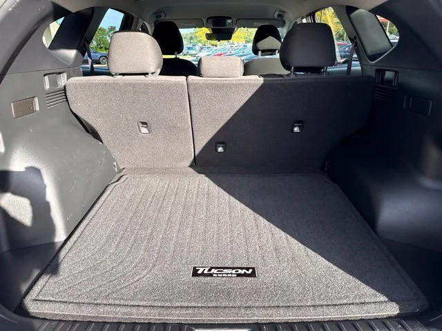Certified Used 2022 Gray Hyundai SEL image 18