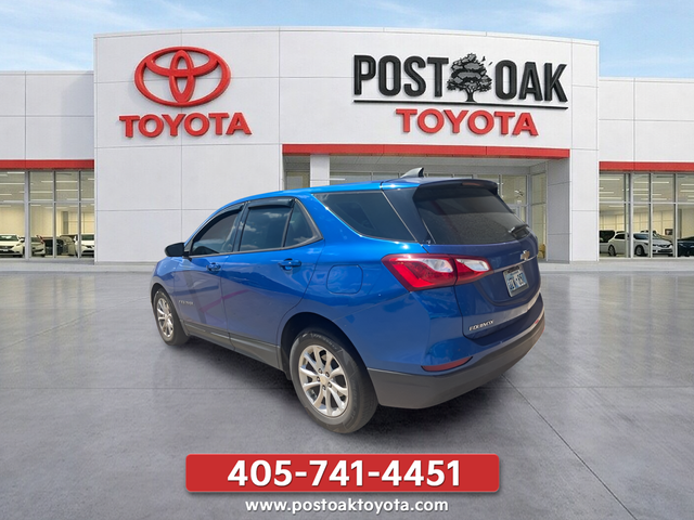 Used 2019 Blue Chevrolet LS image 2