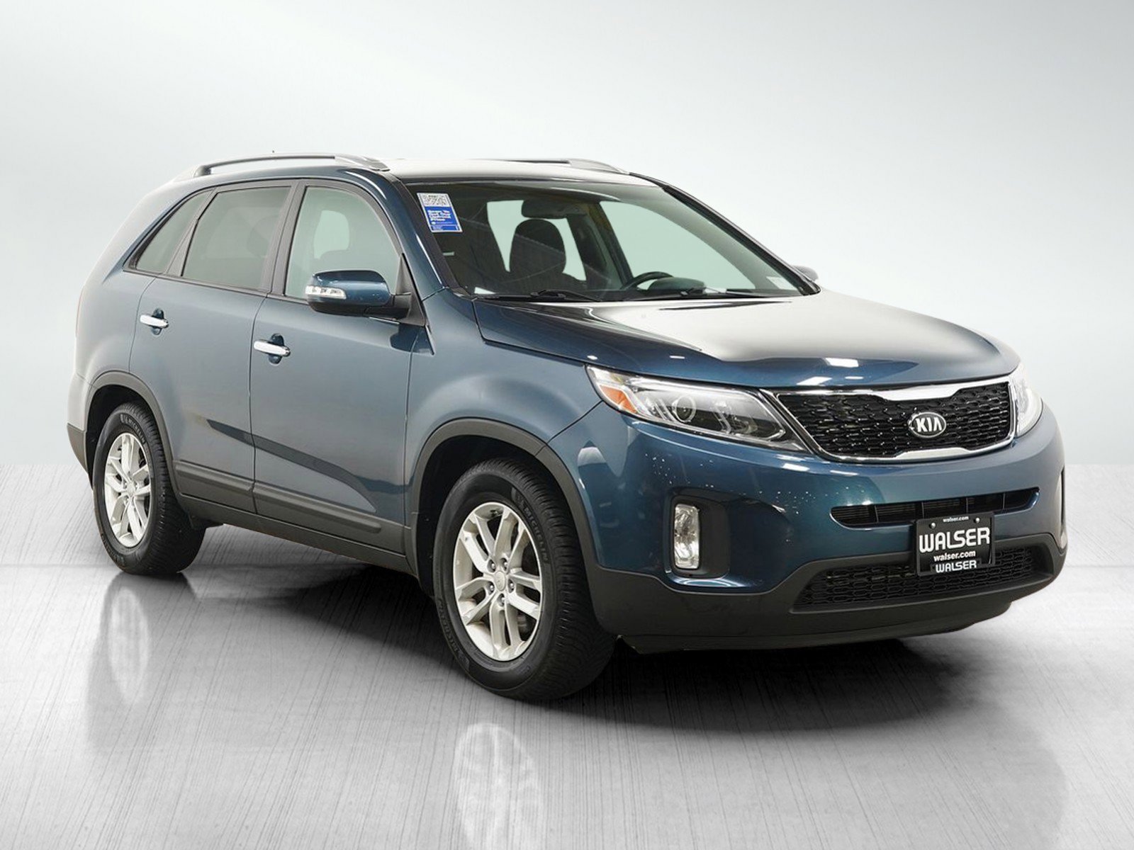 Used 2014 Wave Blue Kia 2WD 4dr I4 LX image 7