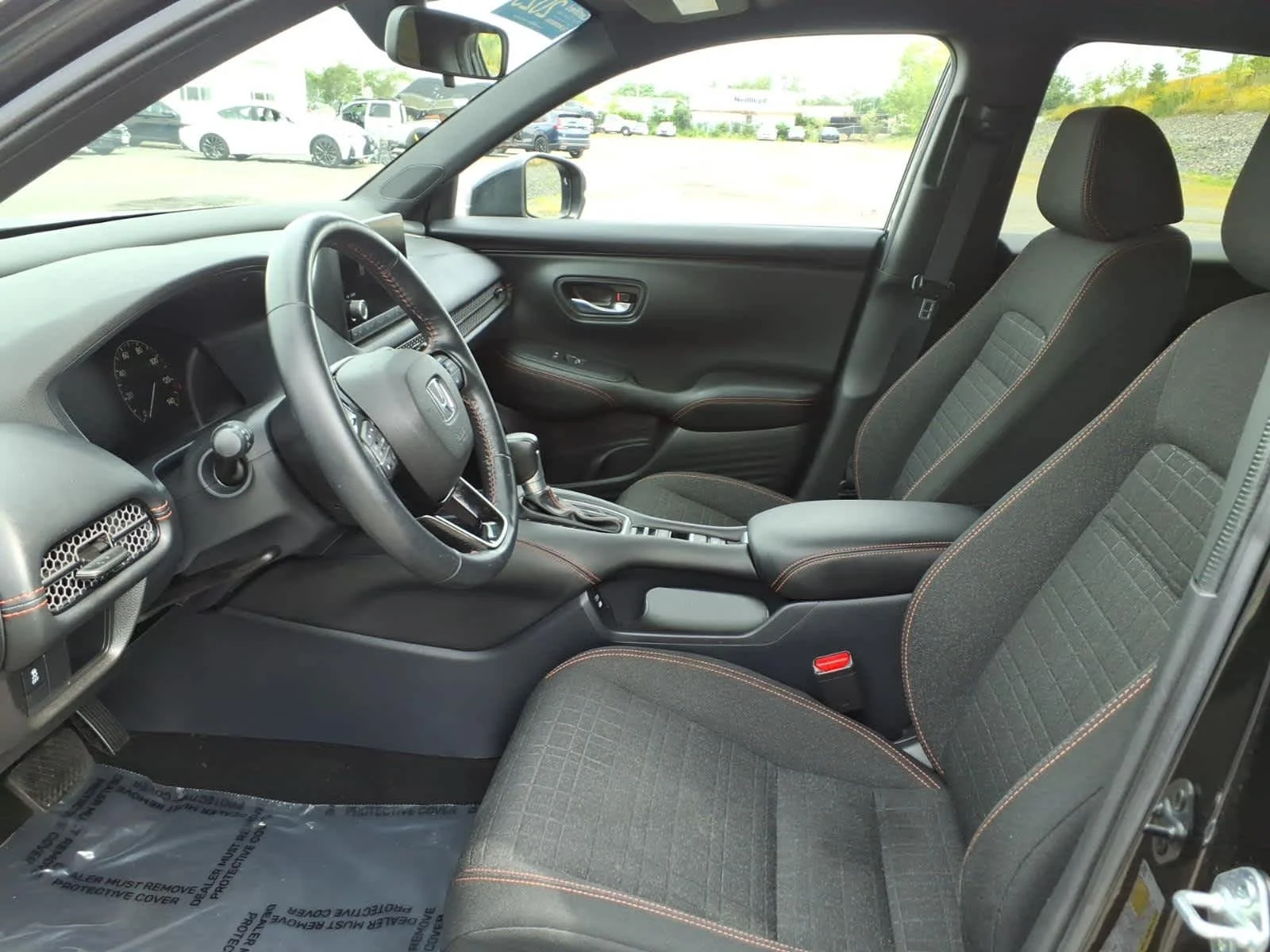 2025 Honda HR-V Sport - Photo 16