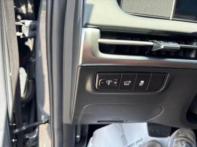Used 2026 Gray Hyundai SEL image 28