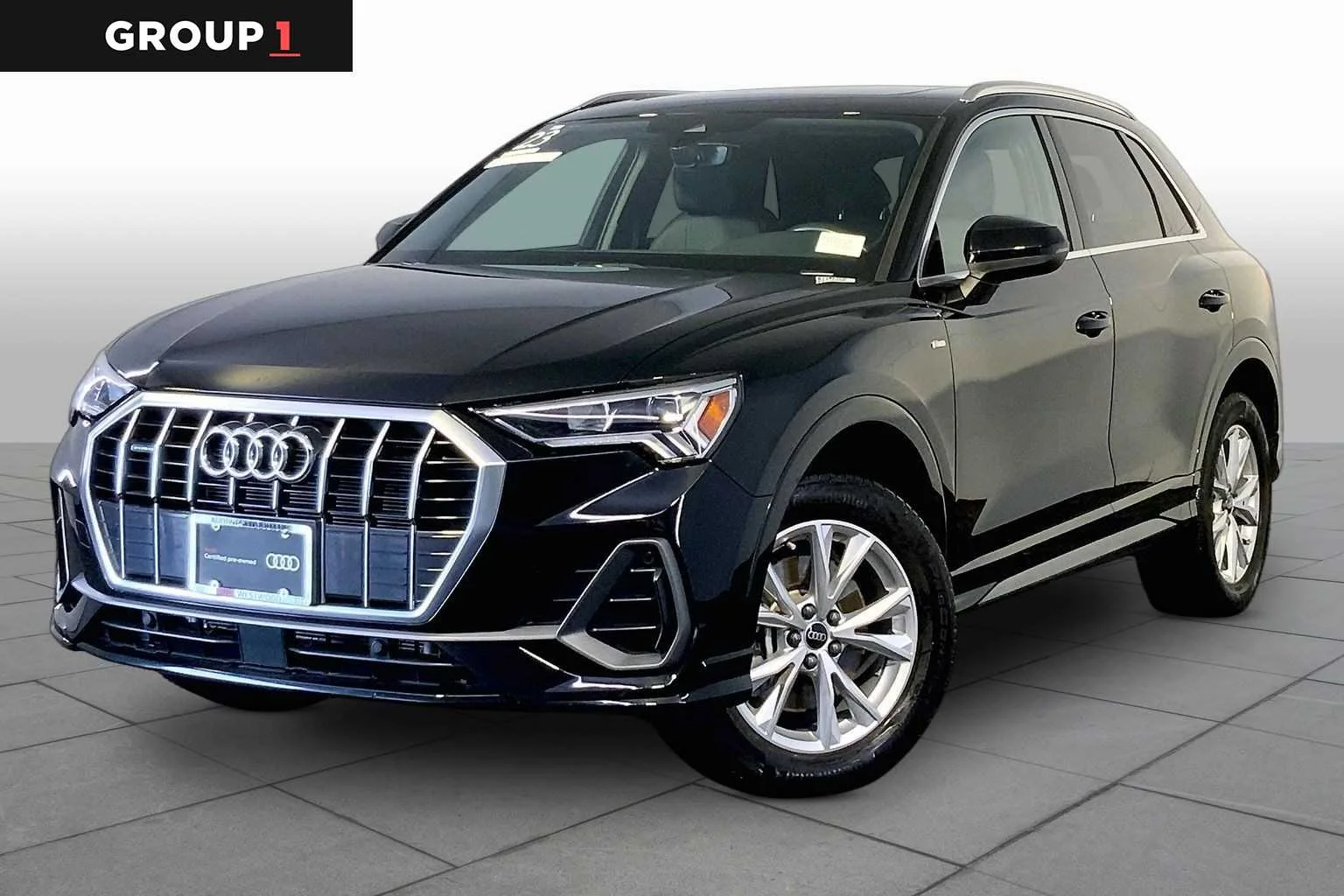 2023 Audi Q3 S line Premium